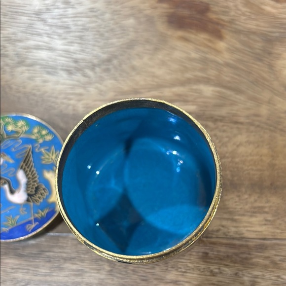Vintage Chinese Cloisonné Elegant Blue and Black Decorative Box - Picture 5 of 8